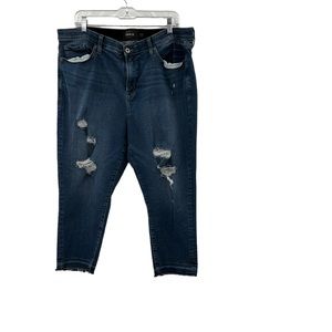 Torrid Distressed Sky High Skinny Crop Size 22W